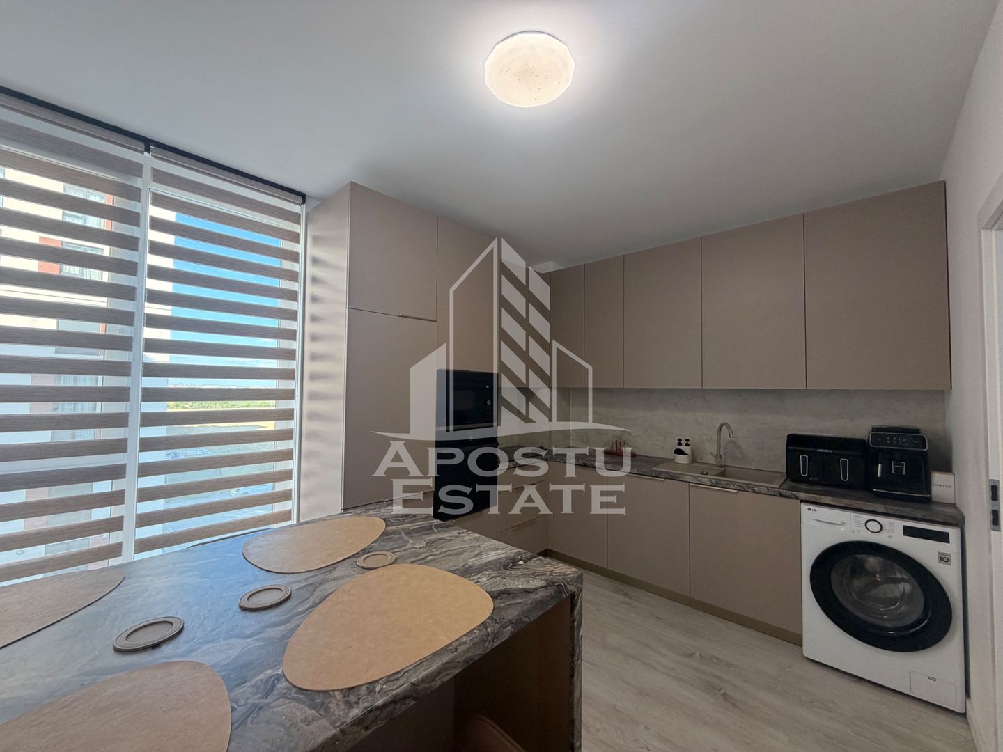 Apartament cu 2 camere de vanzare , Campeador City , Torontalului - imaginea 10