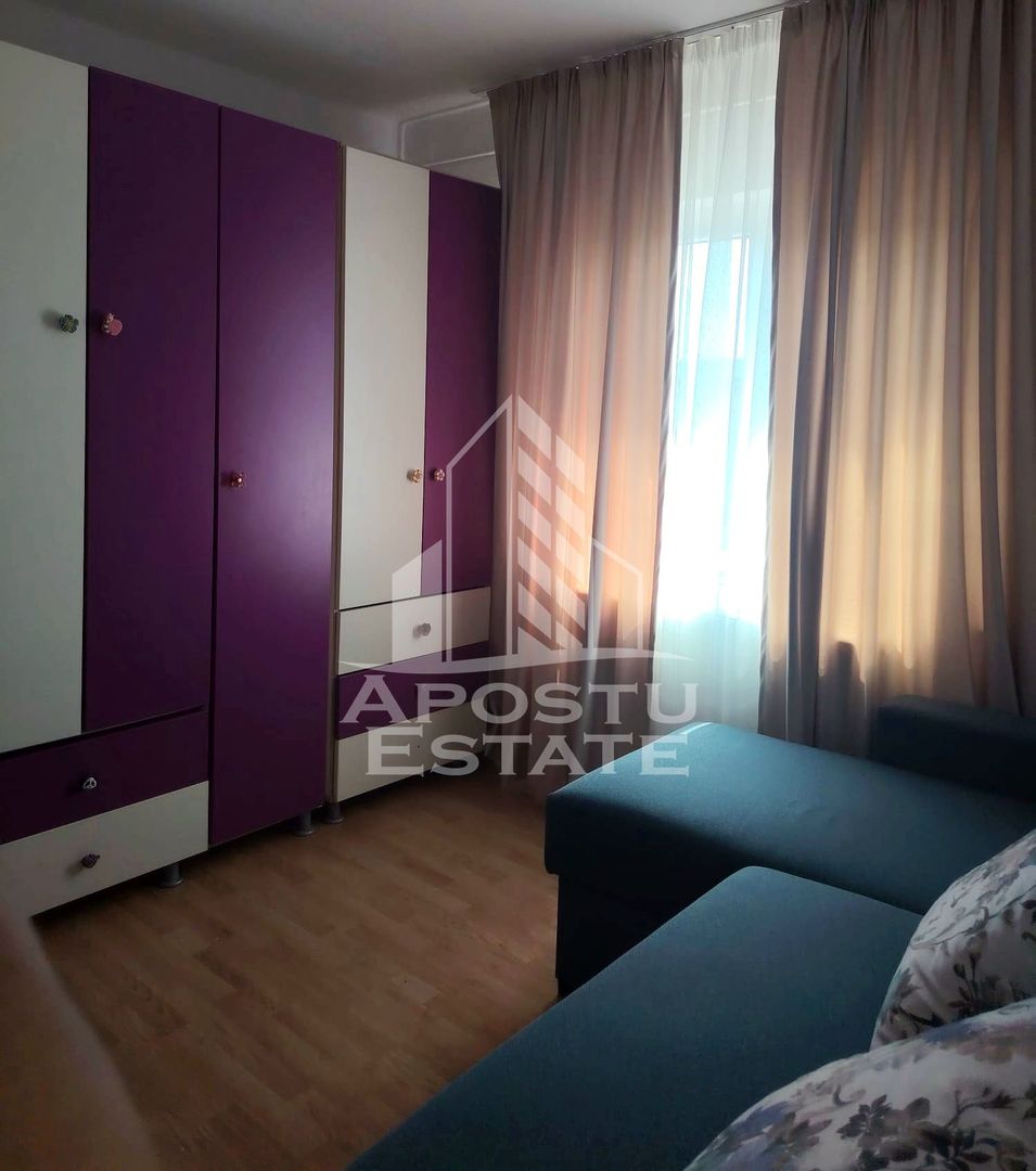 Apartament 3 camere,loc de parcare Micalaca - imaginea 4