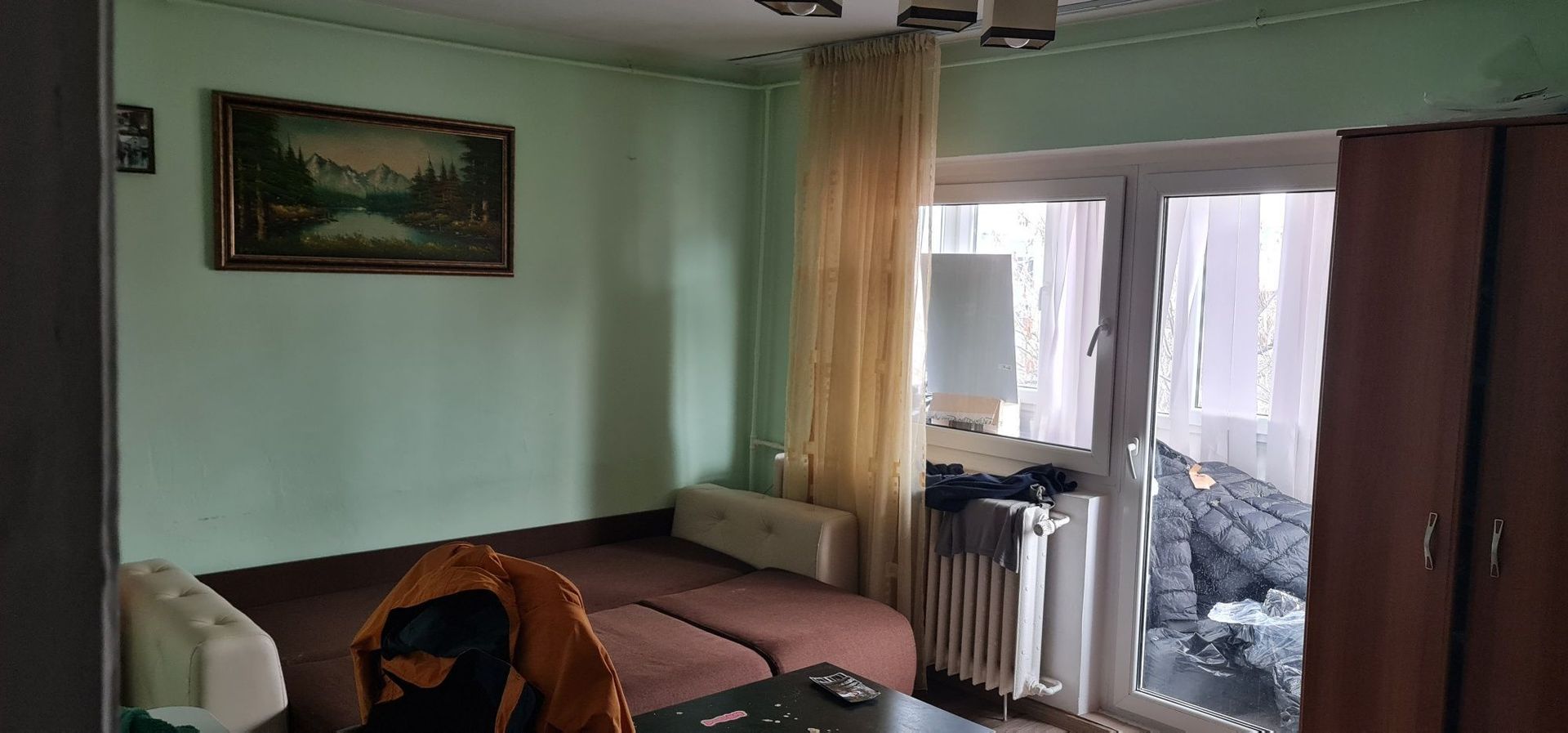 Vanzare apartament cu 2 camere titan decomandat T653