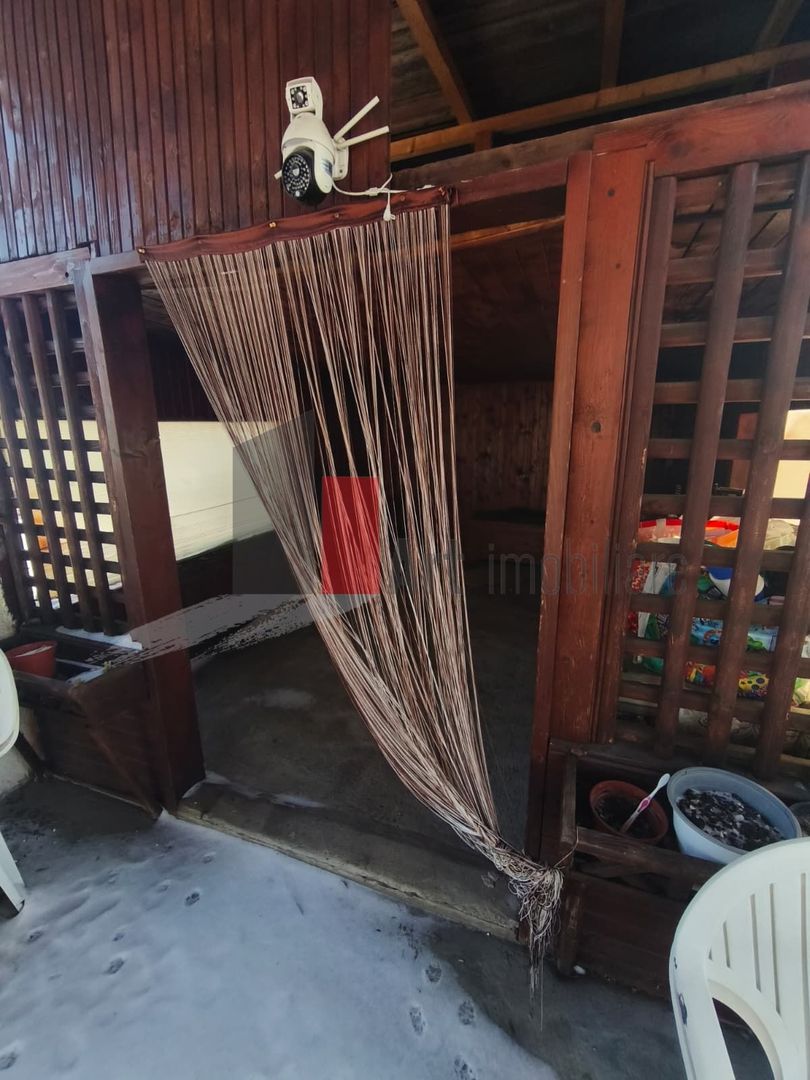 Casa Vanzare Giulesti 4 camere - imaginea 14