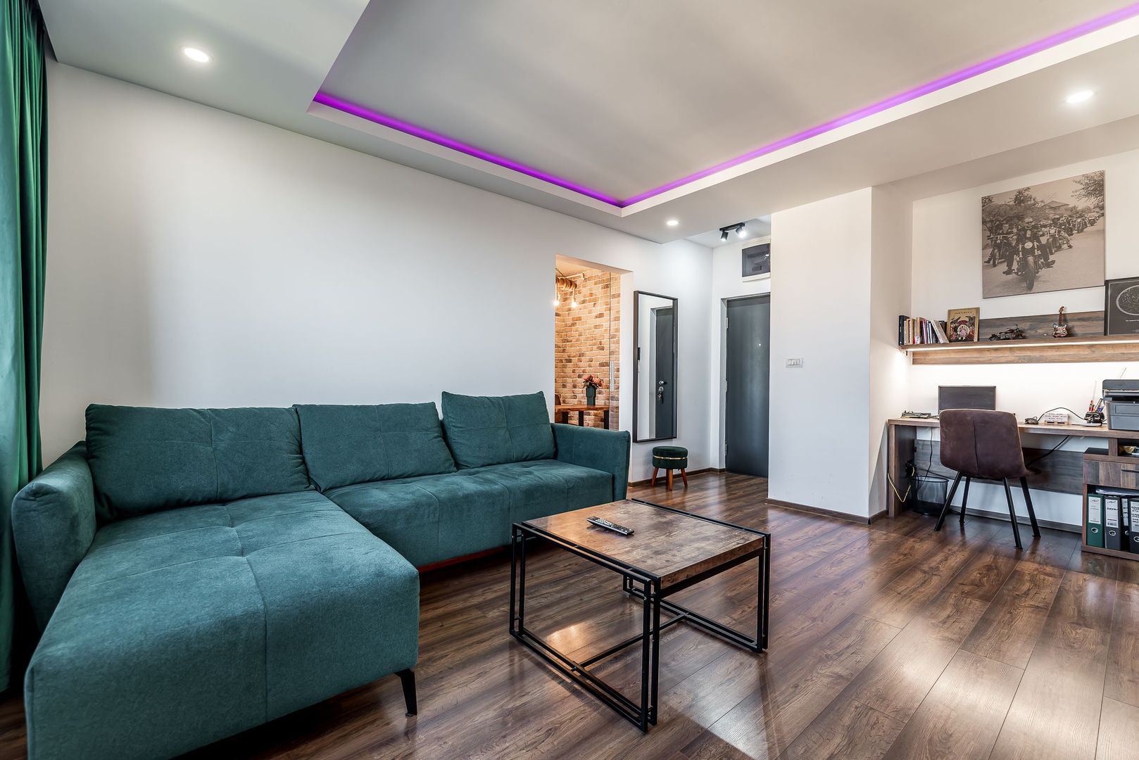 Imagine 3 - La câtiva pași de mal | 2 camere, 52 mp utili, bloc nou cu lift