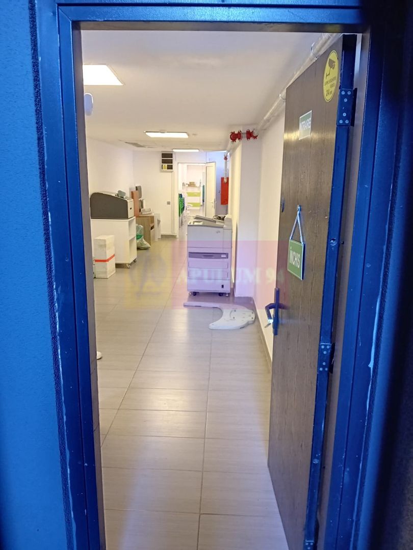 Spatiu 106 mp, intrare separata, utilitati incluse, langa Mall Prosper