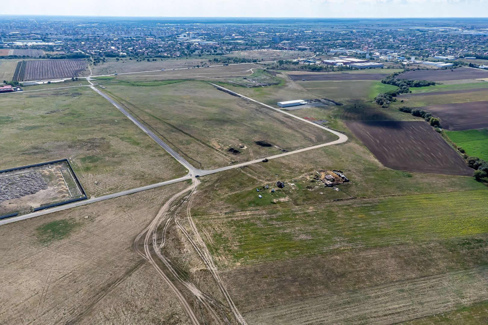 Imagine 3 - Oportunitate – Teren industrial 1.663 mp lângă Centura Vest Arad