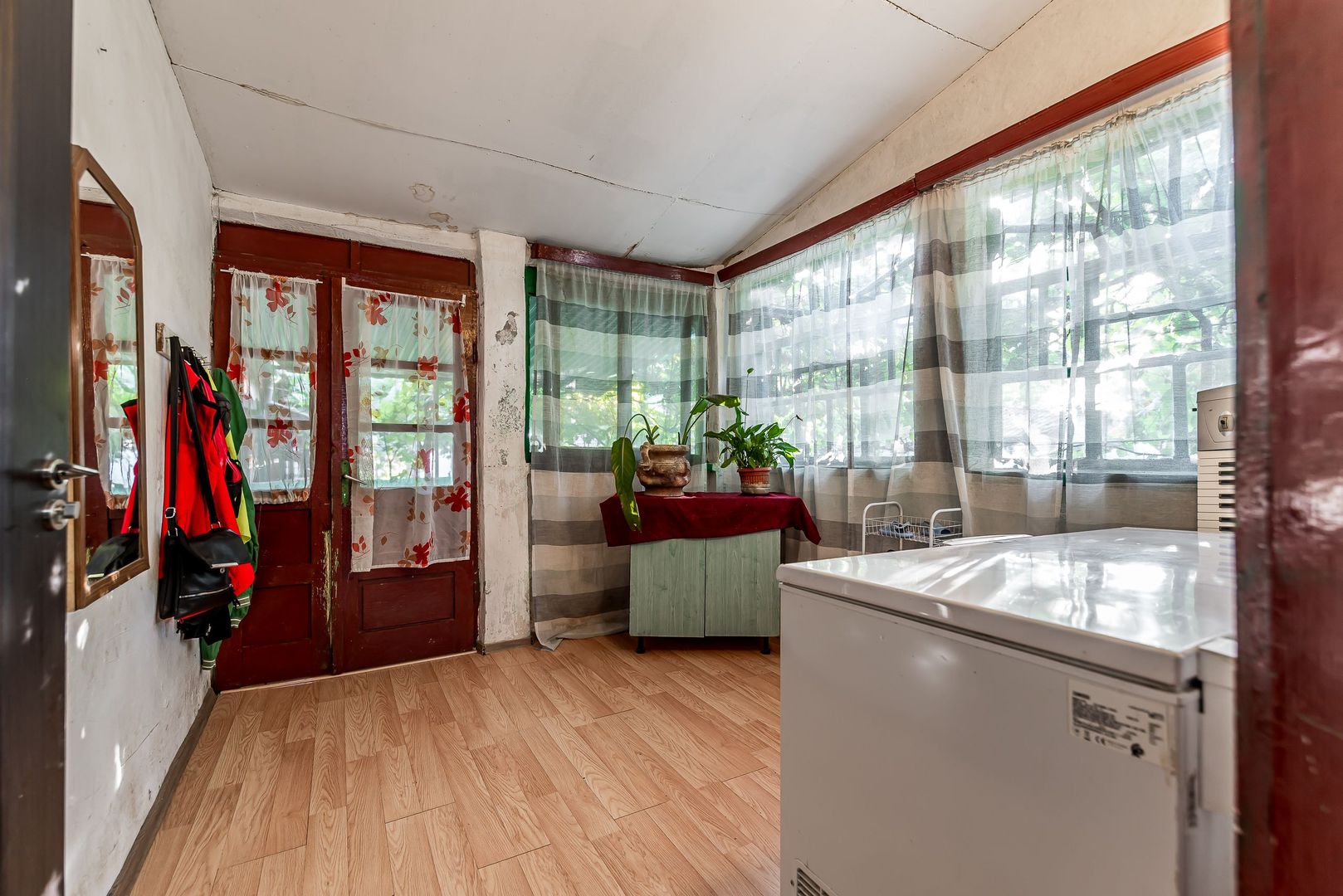 Imagine 7 - Casă cu teren 3.950 mp | Dorobanți | 63.500 € negociabil