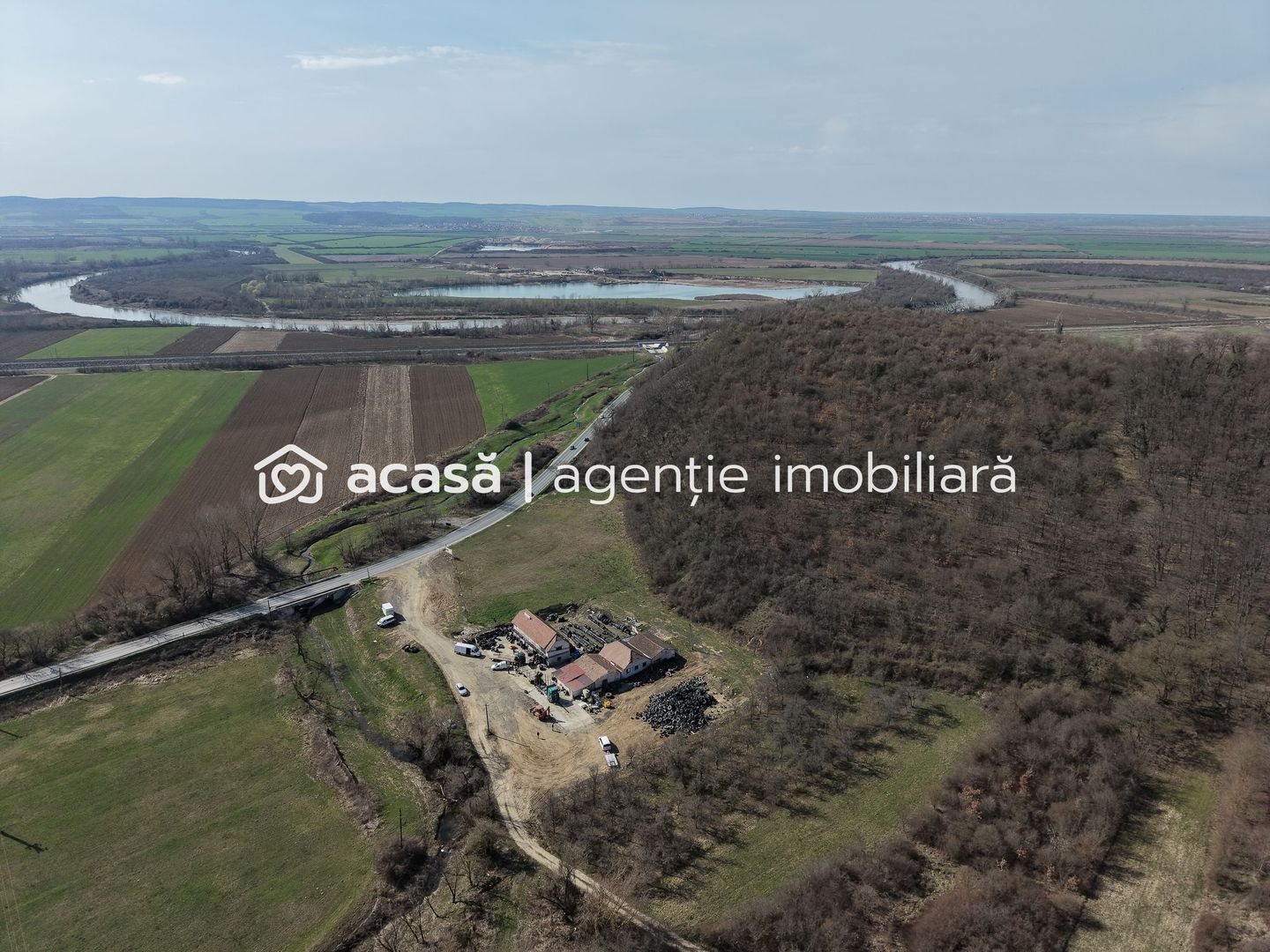 Imagine 2 - Oportunitate Investitie! Proprietate comerciala/industriala în Paulis