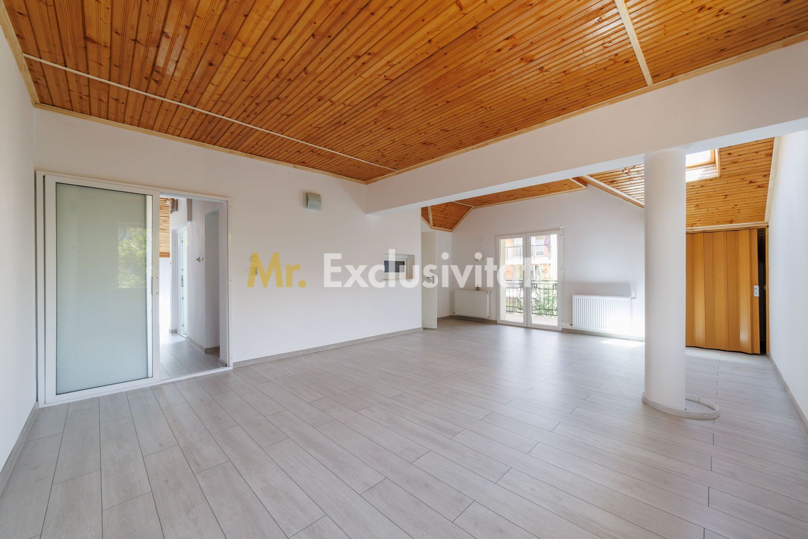 Proprietate multifunctionala | Doua cladiri | 581 mp | Pitesti - imaginea 9