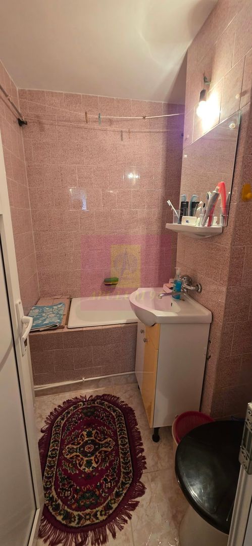 Apartament cu 2 camere de vânzare în Azuga – vedere spre munte - imaginea 7