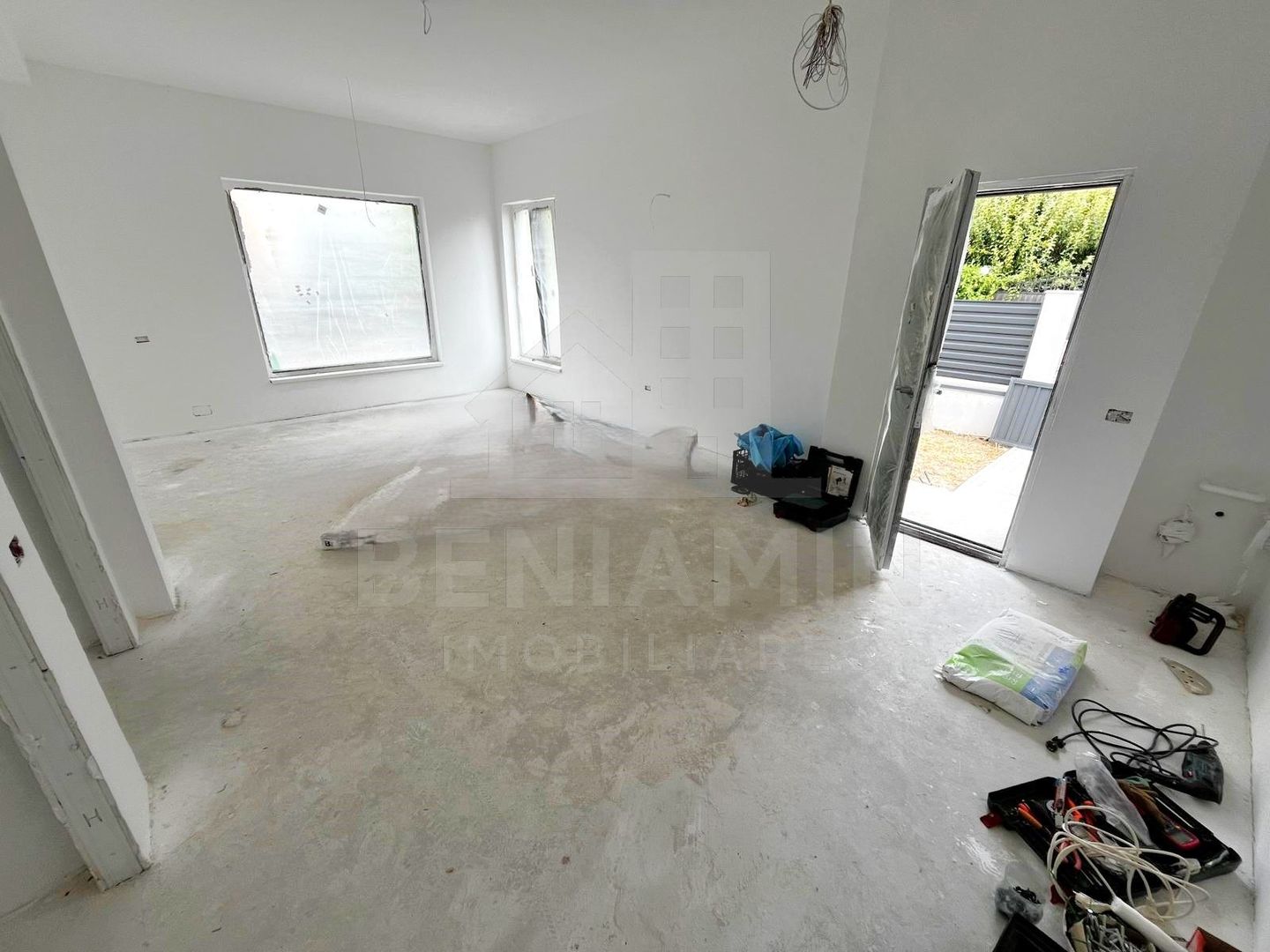 Casa Moderna P+1-Toate Utilitatile-140mp -3 Dormitoare-3Bai-Zona Ford - imaginea 5
