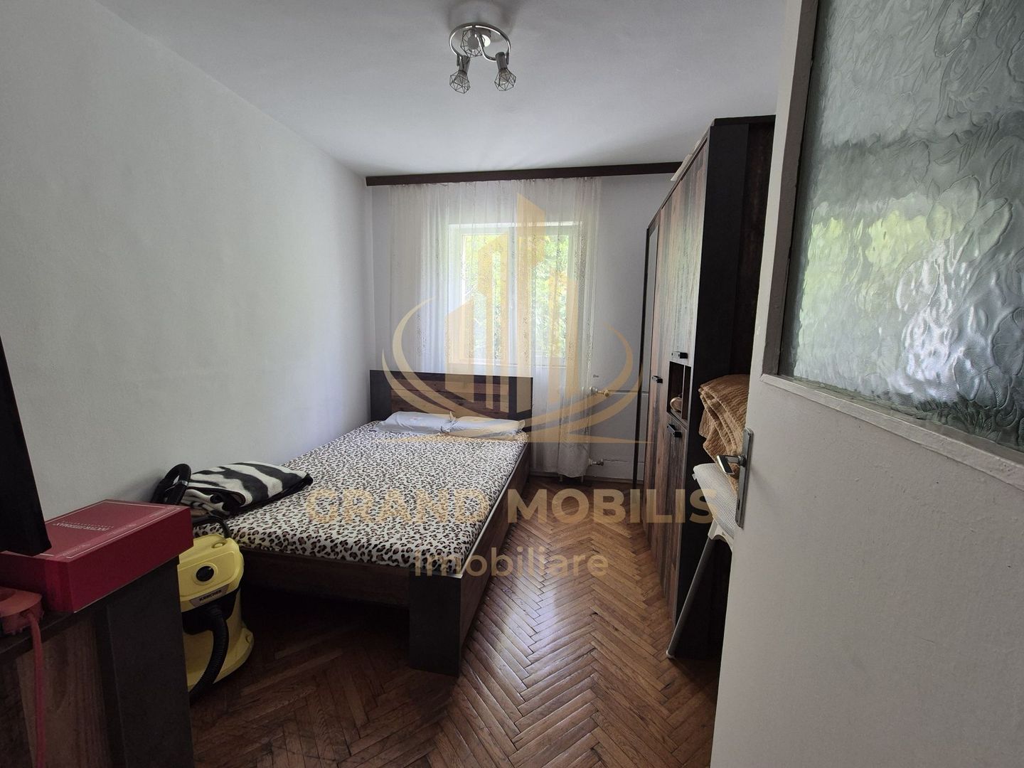 Apartament 3 camere, 63 mp, etaj 1, balcon și boxă – Zona Circumvalati - imaginea 3