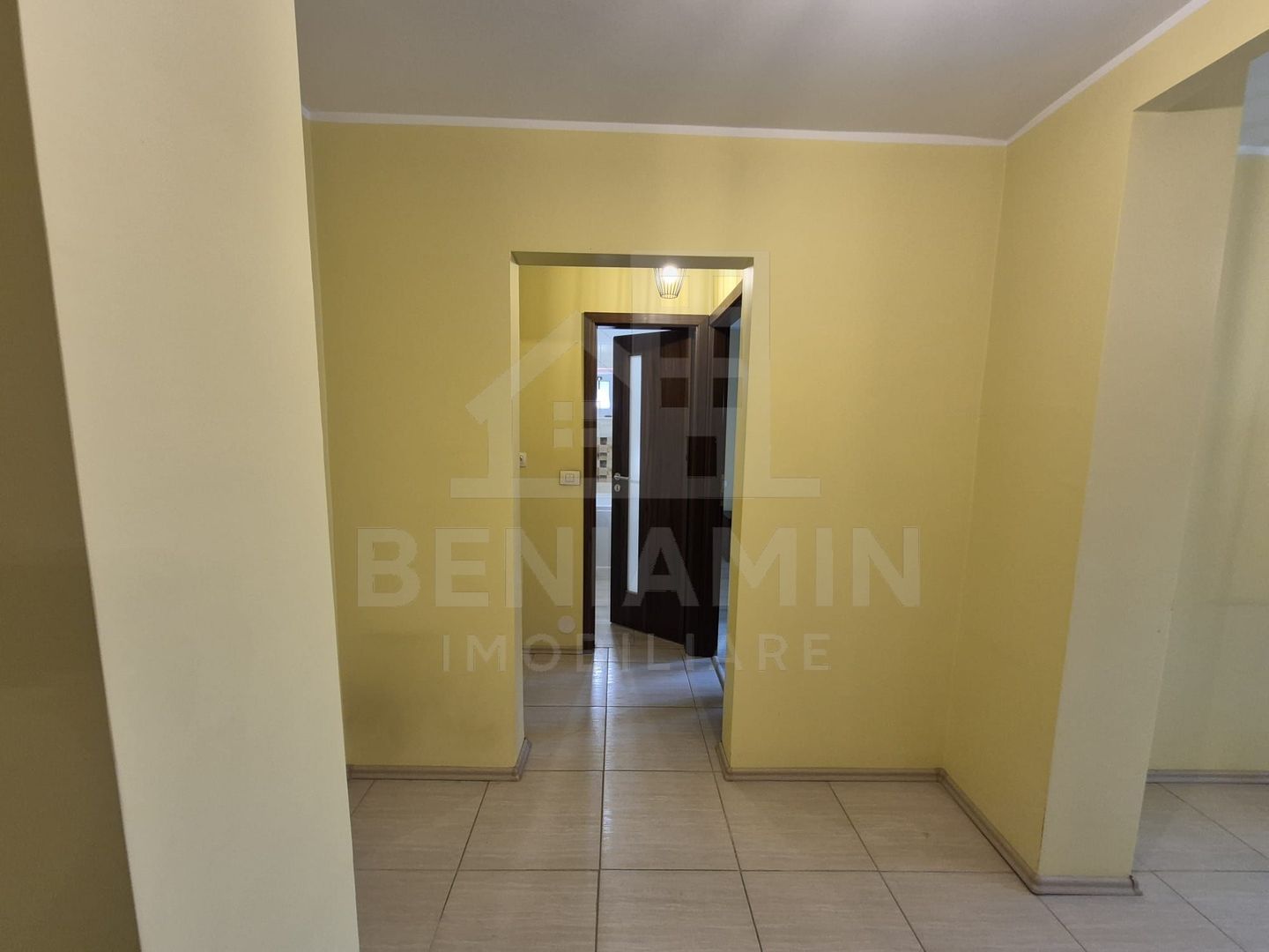 2Decomandate-Etaj 2-Renovat-52mp-Teava De Gaze-Brazda Lui Novac - imaginea 7