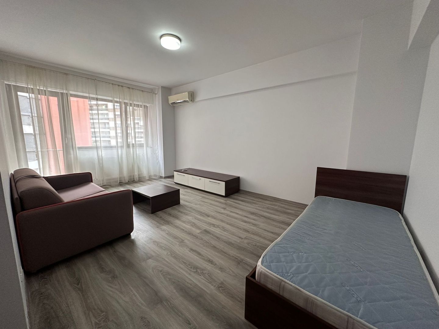 Apartament 2 camere de închiriat – Vitan Residence