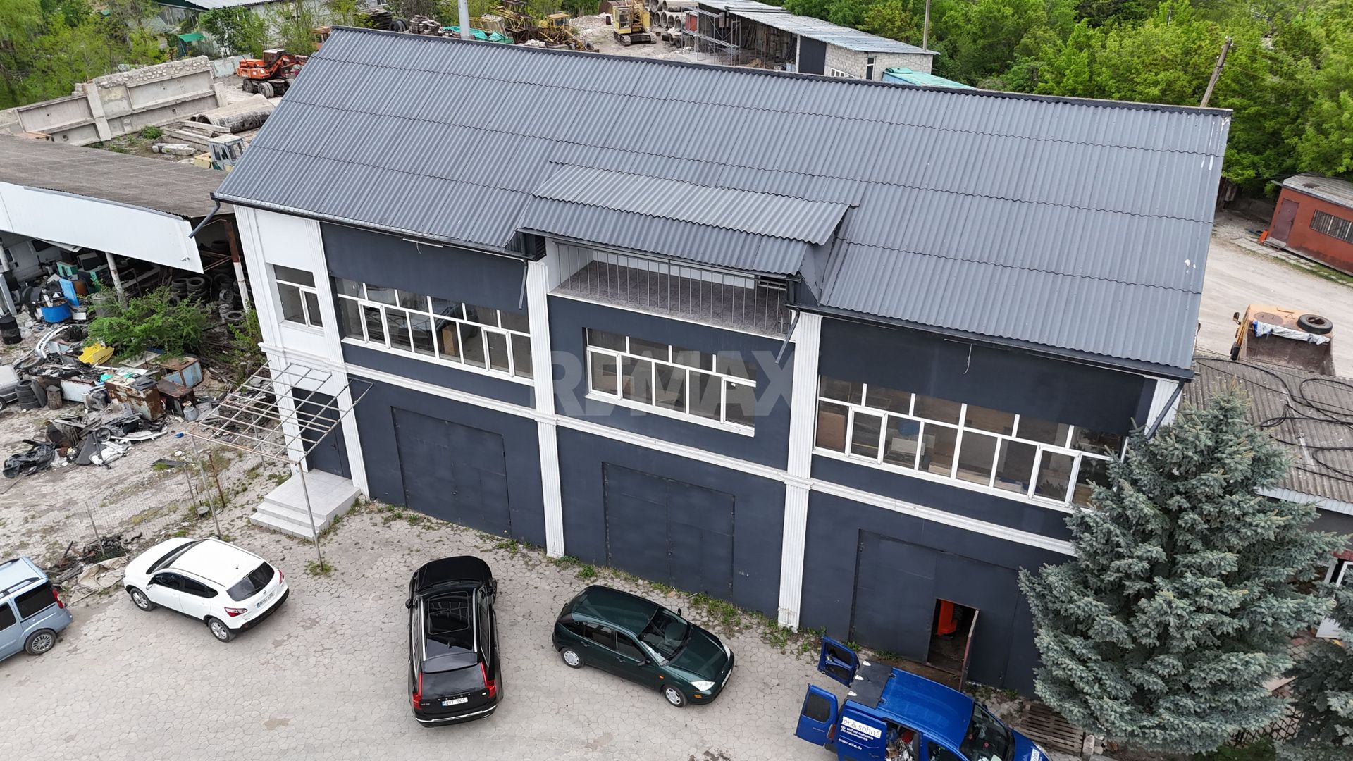 Teren cu spații comerciale Mun. Bălți
