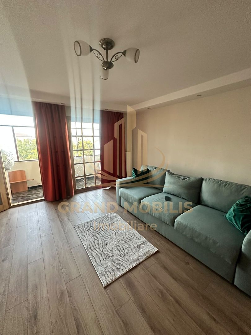 Apartament 3 camere Bucovina, 72 mp utili, 2 băi și 2 balcoane închise