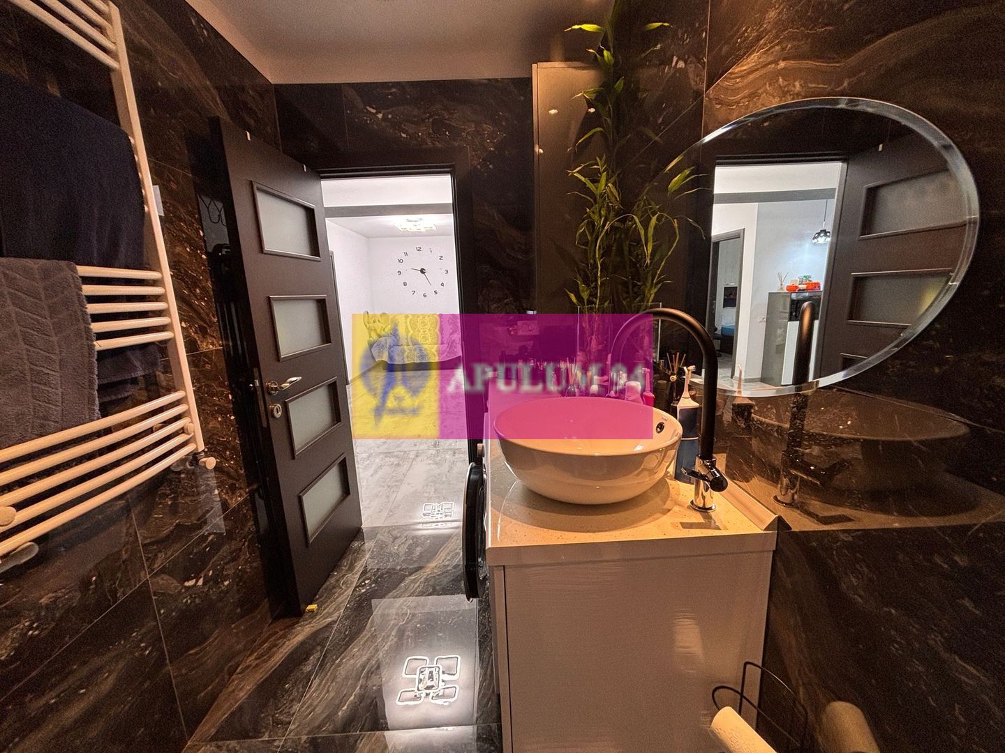 Apartament Luxos gata de mutat lângă București