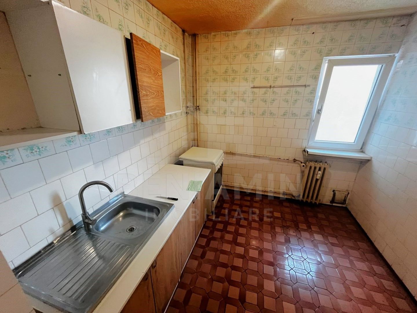 4 Camere-Calea Bucuresti-Rotonda-Spital Neuro-2 Bai-77mp-Liber - imaginea 5