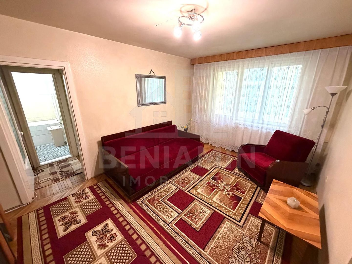 2 camere - etaj 3 - 52mp - centrala - Calea Severinului - Scoala 12 - imaginea 2