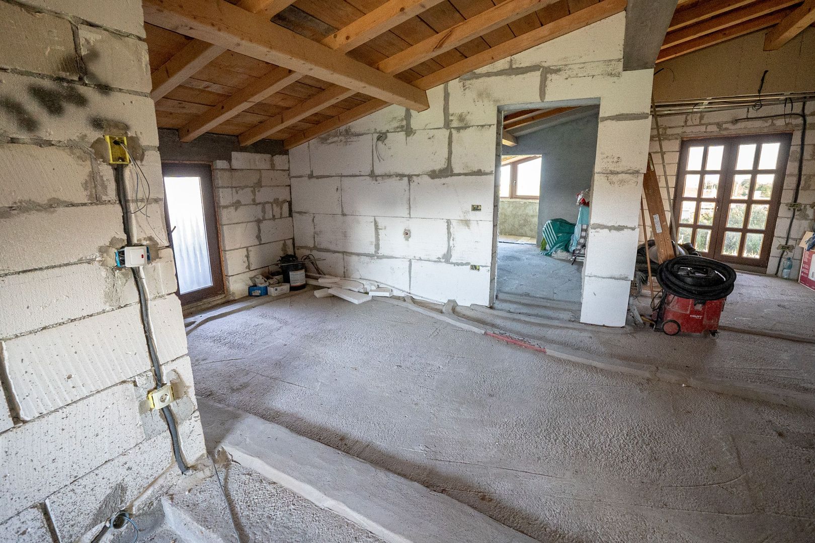 Casă de vânzare Furceni – 7 camere, teren 8.000 m - imaginea 25