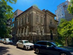 Imobil + teren cu autorizatie si proiect 29 apartamente  Kogalniceanu - Cismigiu