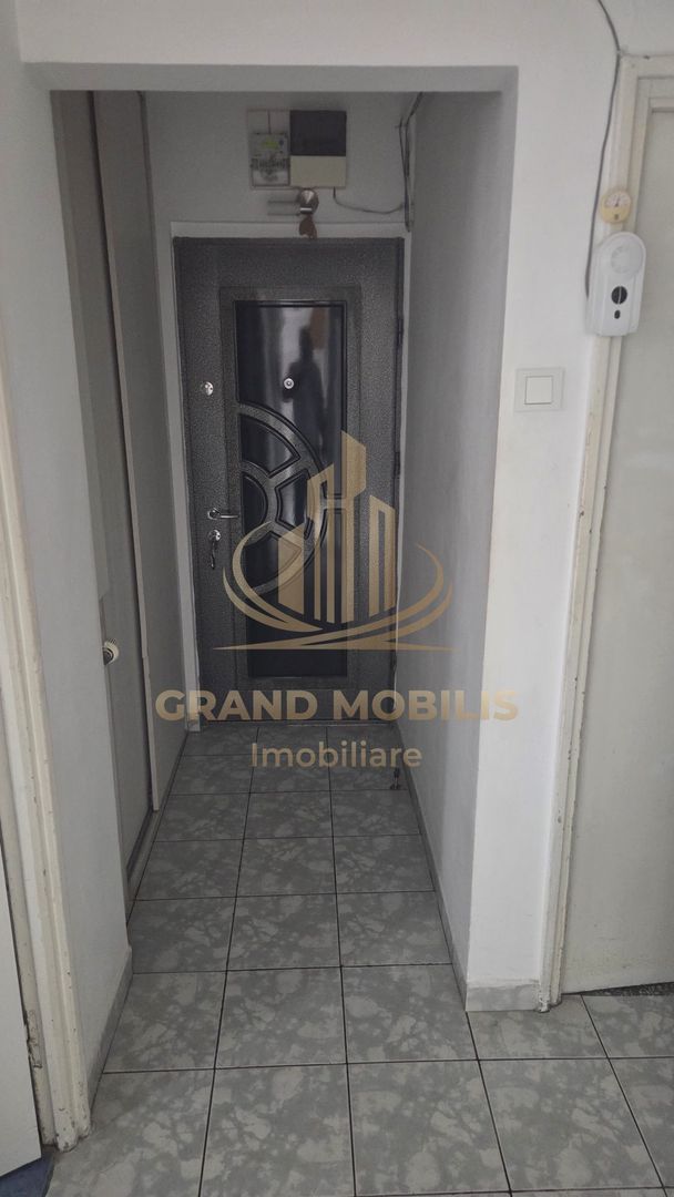 Vand Apartament două camere confort unu - imaginea 5