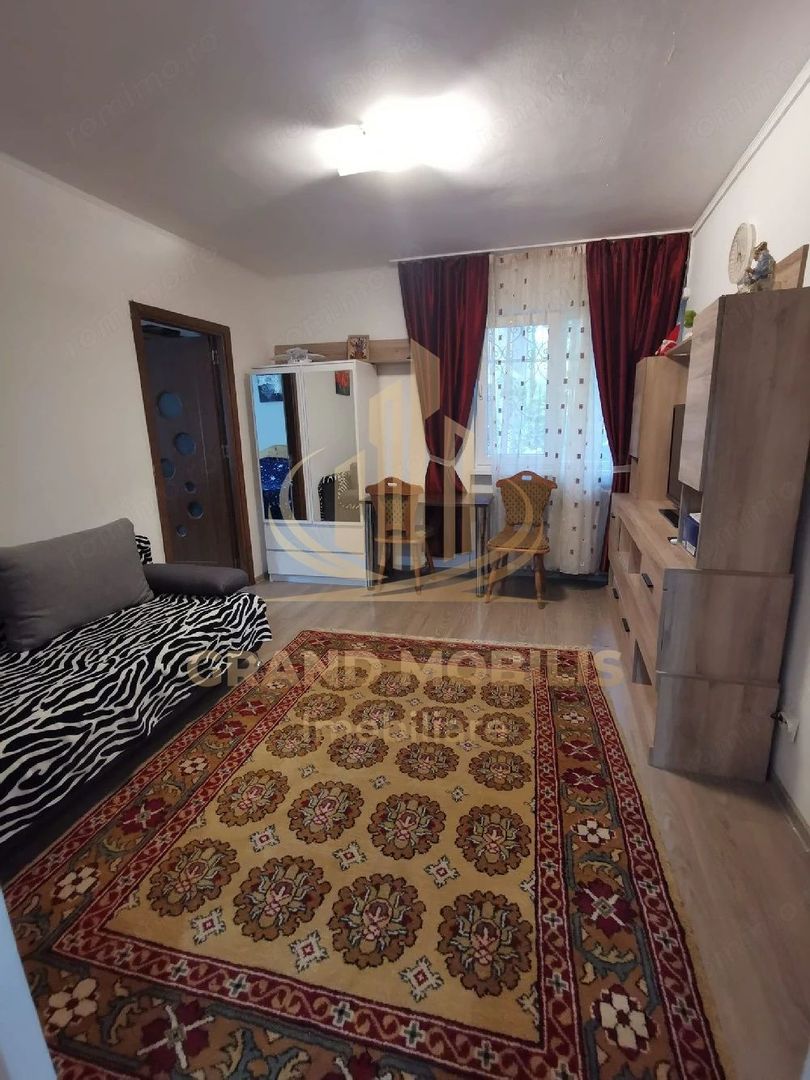 Apartament 2 camere semidecomandat - imaginea 3