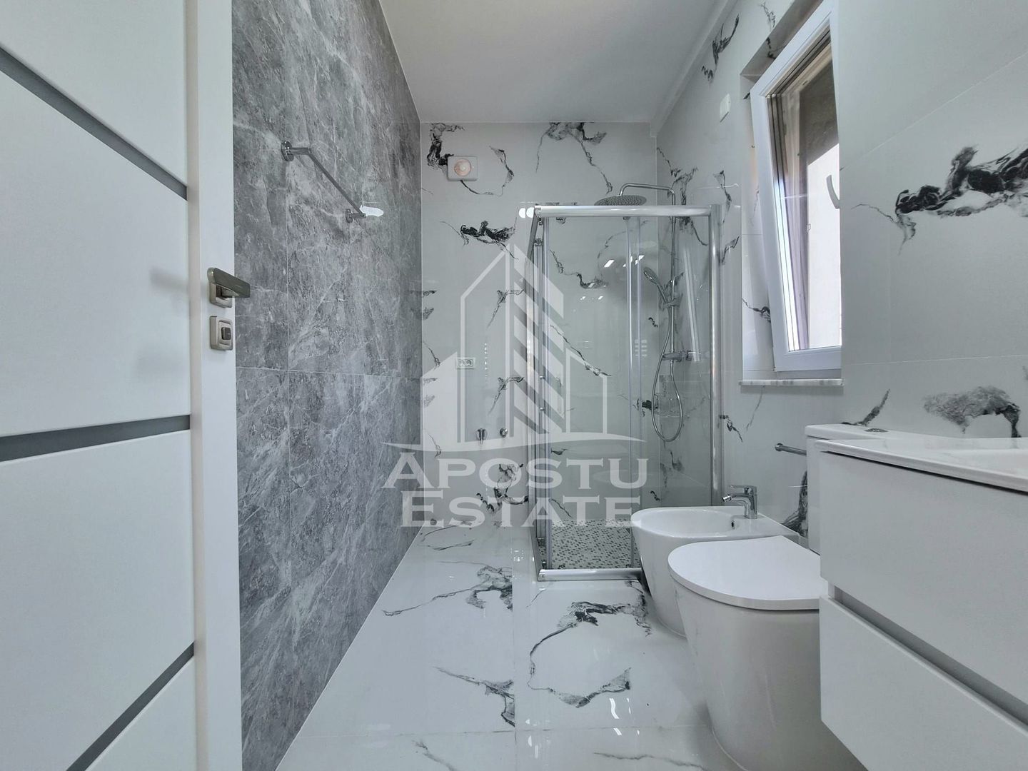 Apartament de lux 2 camere,zona Podgoria - imaginea 5