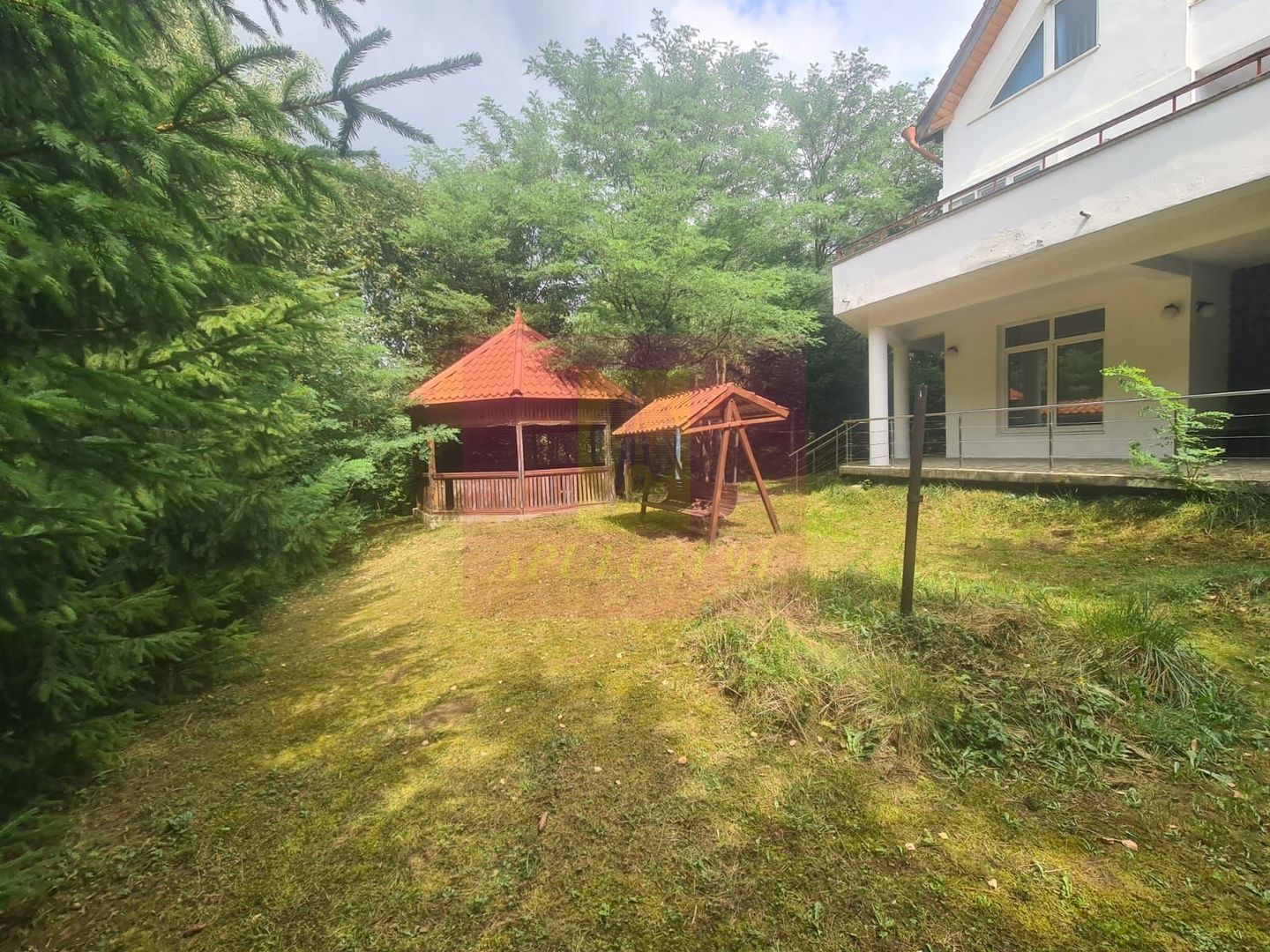 Complex turistic de vanzare in Busteni - Zona Piatra Arsa