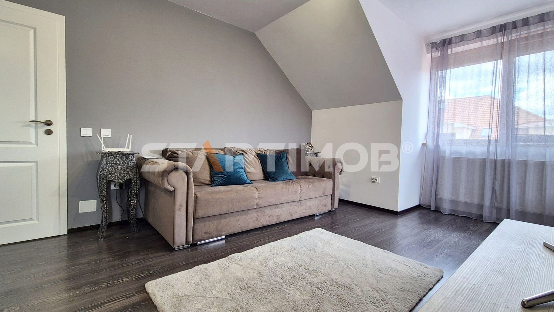 Apartament doua camere cu parcare Coresi