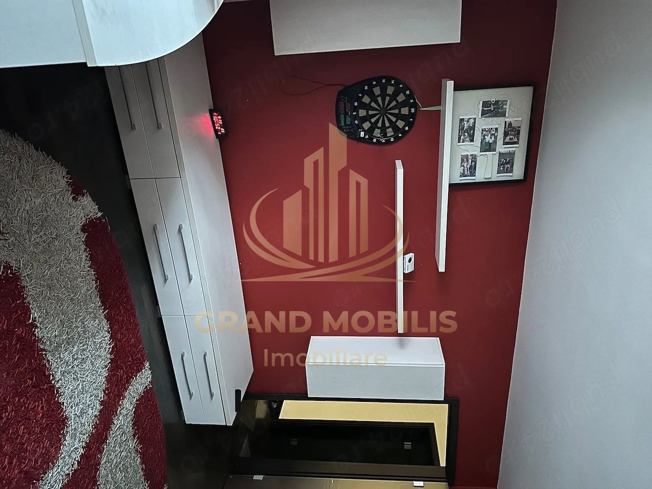 Apartament cu 3 camere, 2 băi și vedere spre parc – Zona Lunei - imaginea 4