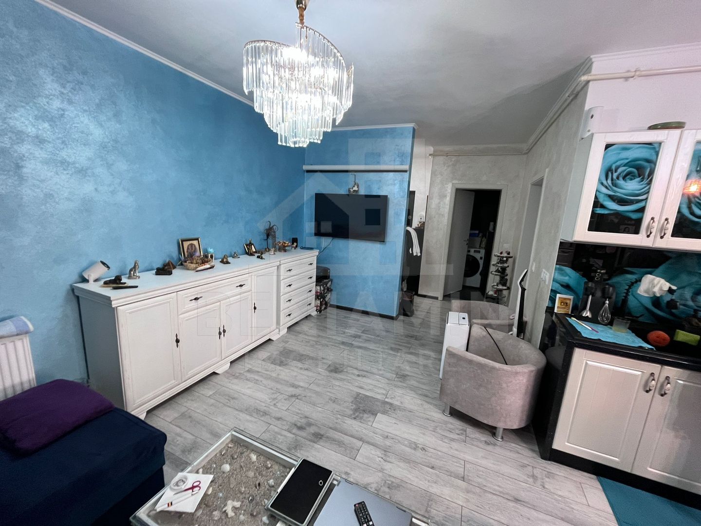 Apartament-Bloc-Nou-Parcare-Curte-Proprie-45mp-Mobilat-Utilat-Liber - imaginea 4