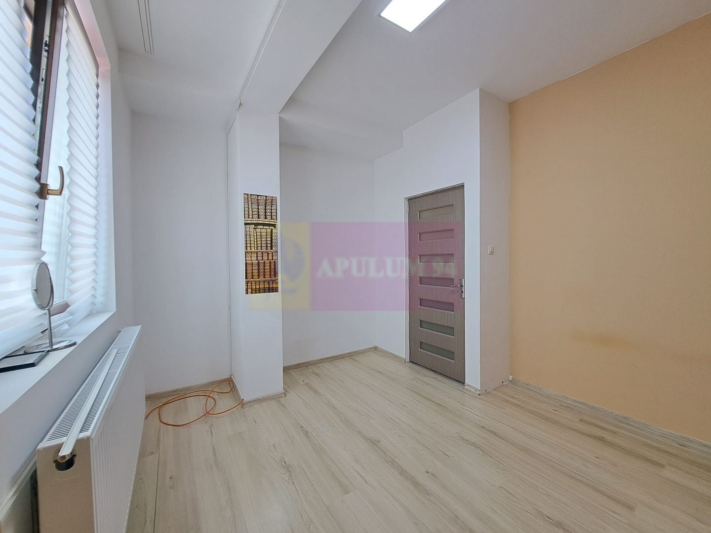 Vilă P+3, 12 camere, 300 mp – birouri/clinică/locuință, Timpuri Noi