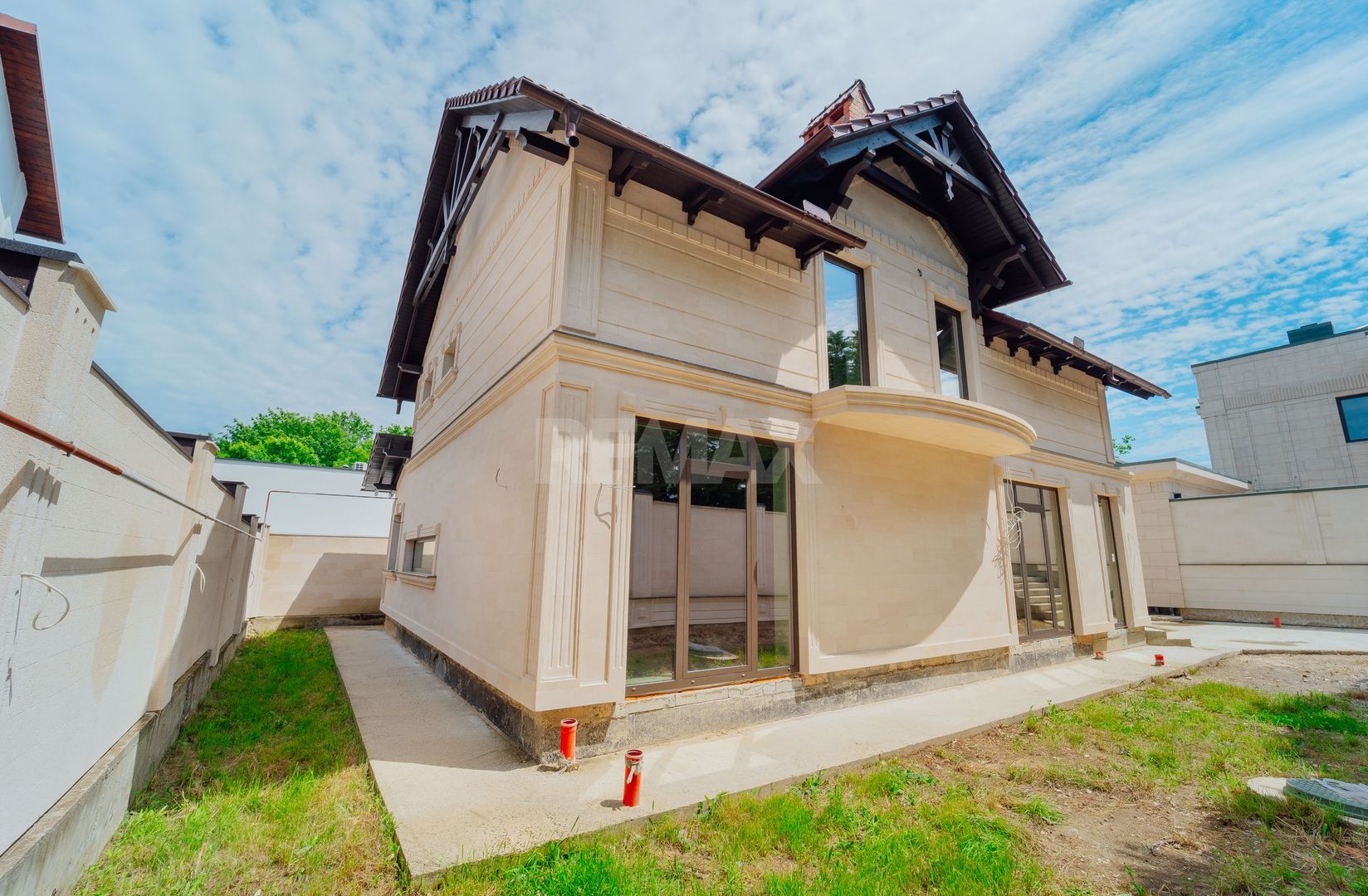 De vinzare casa de lux lângă pădure | Poiana Domnească | Comision 0% pentru cumparator - imaginea 3