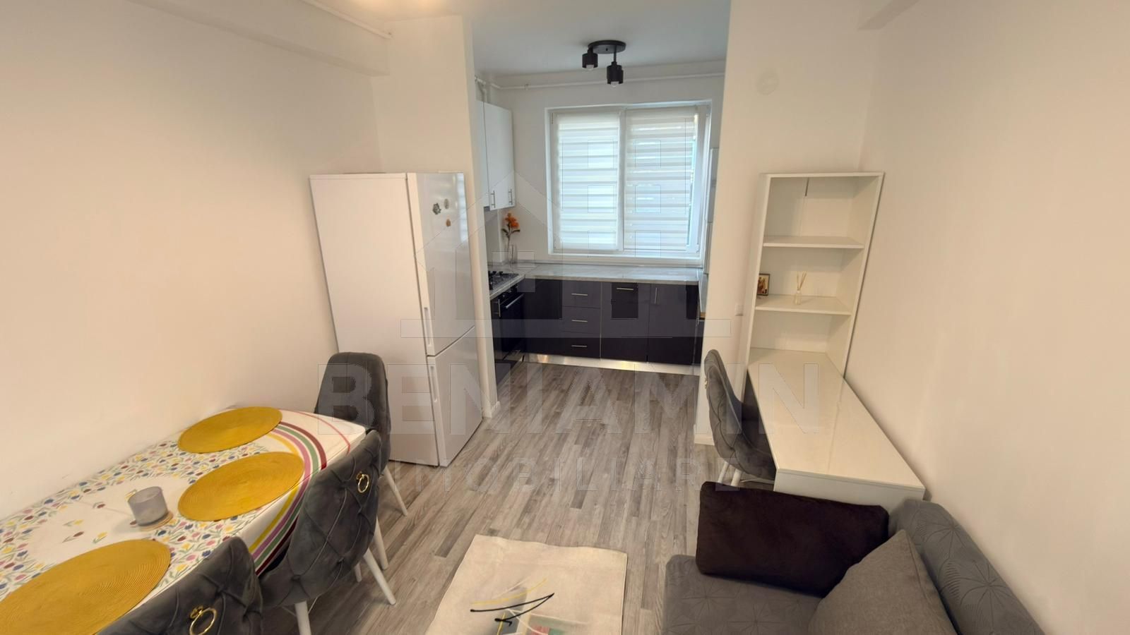 2 camere - bloc nou -2 bai - curte 70mp - 2 parcari - Happy Residence - imaginea 6
