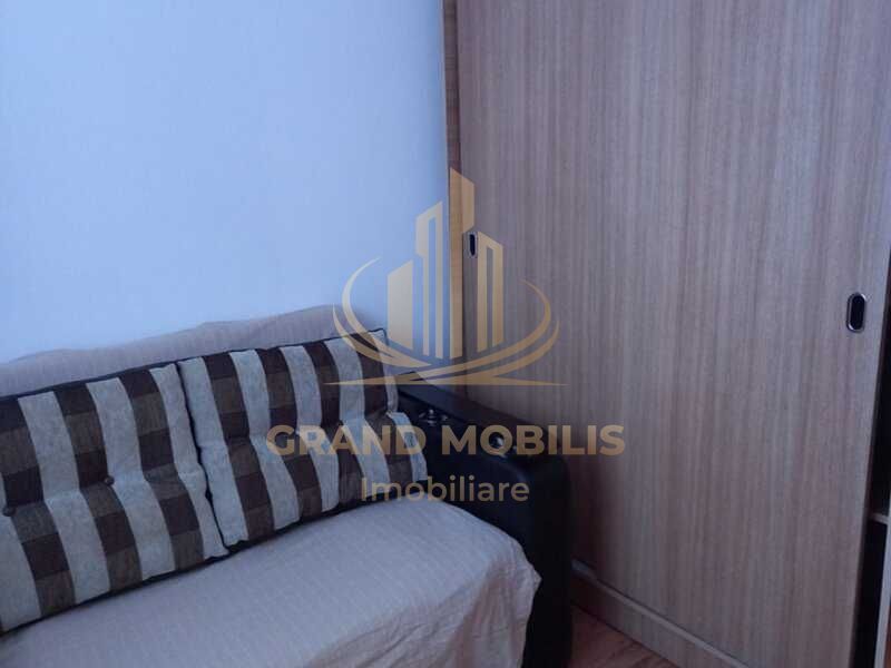 Apartament de vânzare, 2 camere decomandat – Ozana / Trapezului - imaginea 3