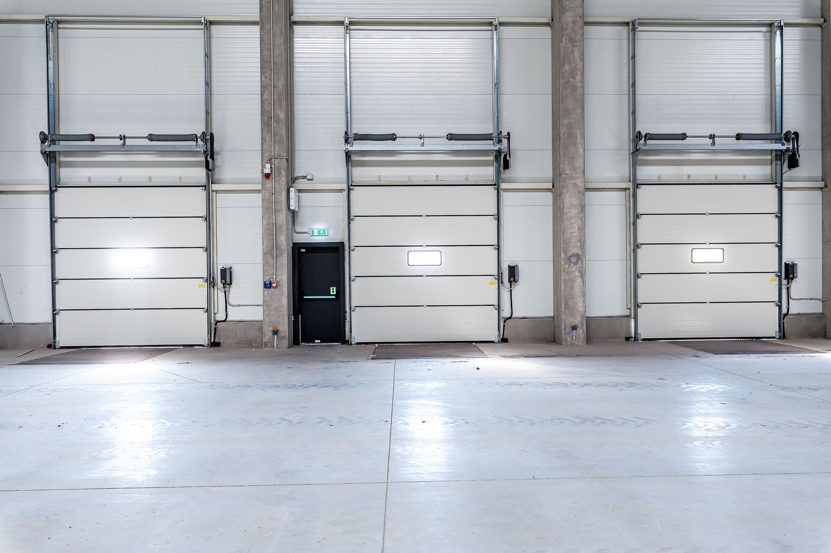 Imagine 4 - Hala industriala depozitare si productie la 2710 mp