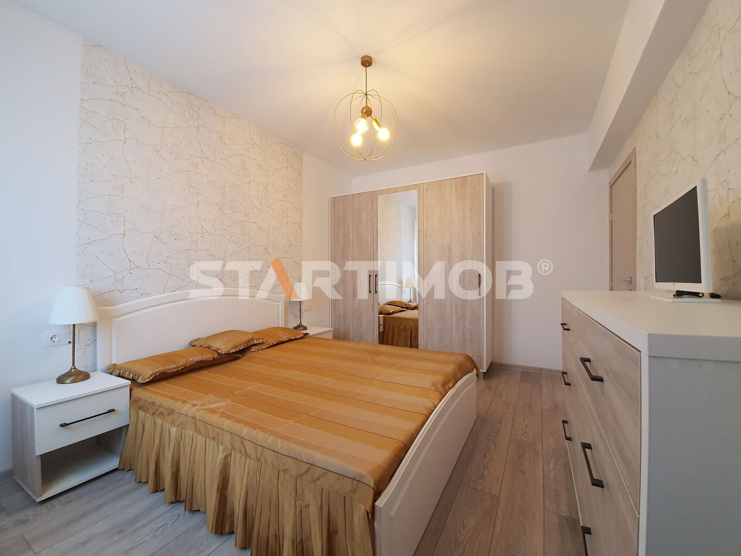 Apartament mobilat 3 camere cu parcare subterana