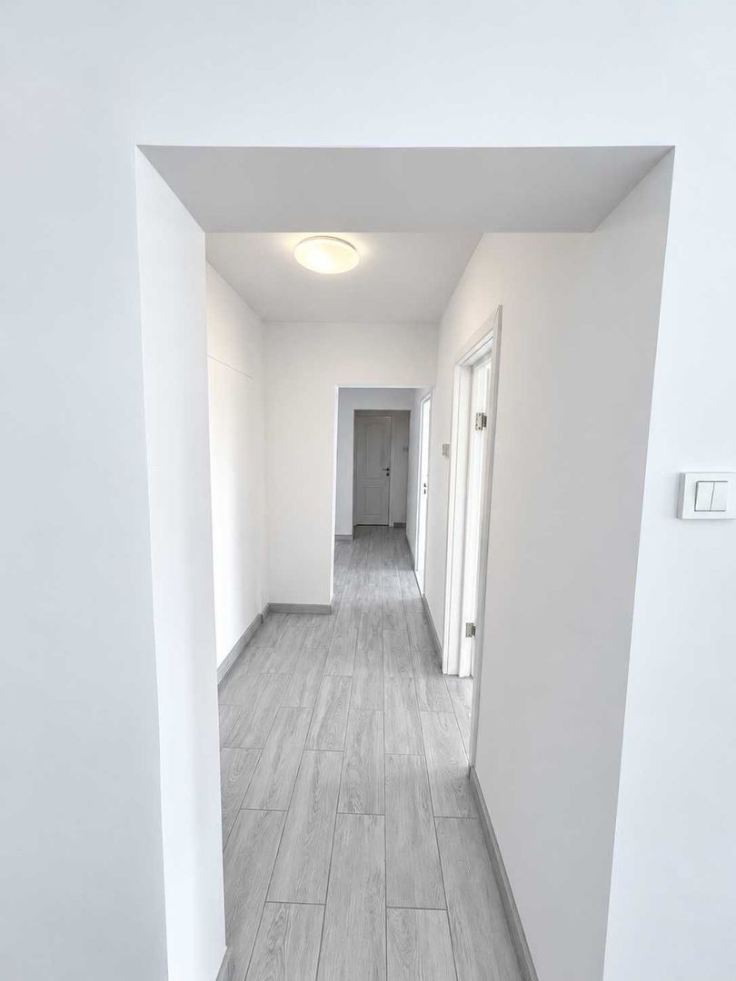 Apartament 3 camere de vanzare, zona lujerului - imaginea 4