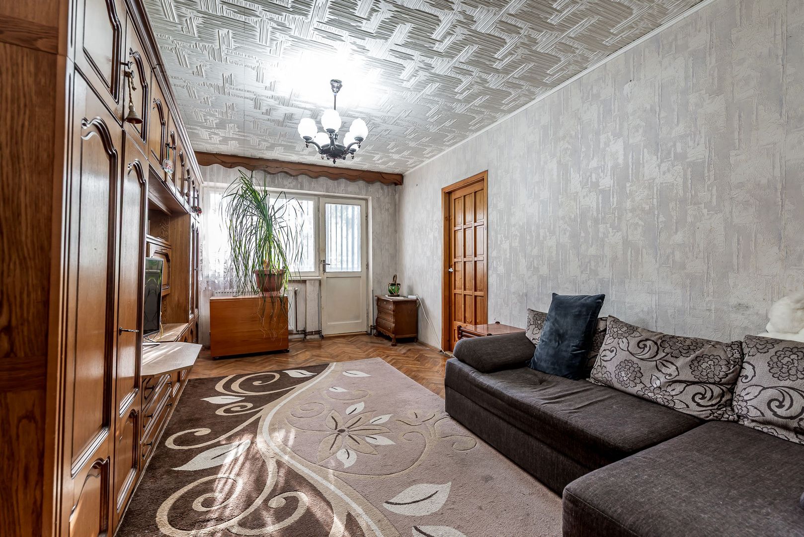 Imagine 2 - Apartament 3 camere - parter - str. Petru Rares, Gradiste - COMISION 0