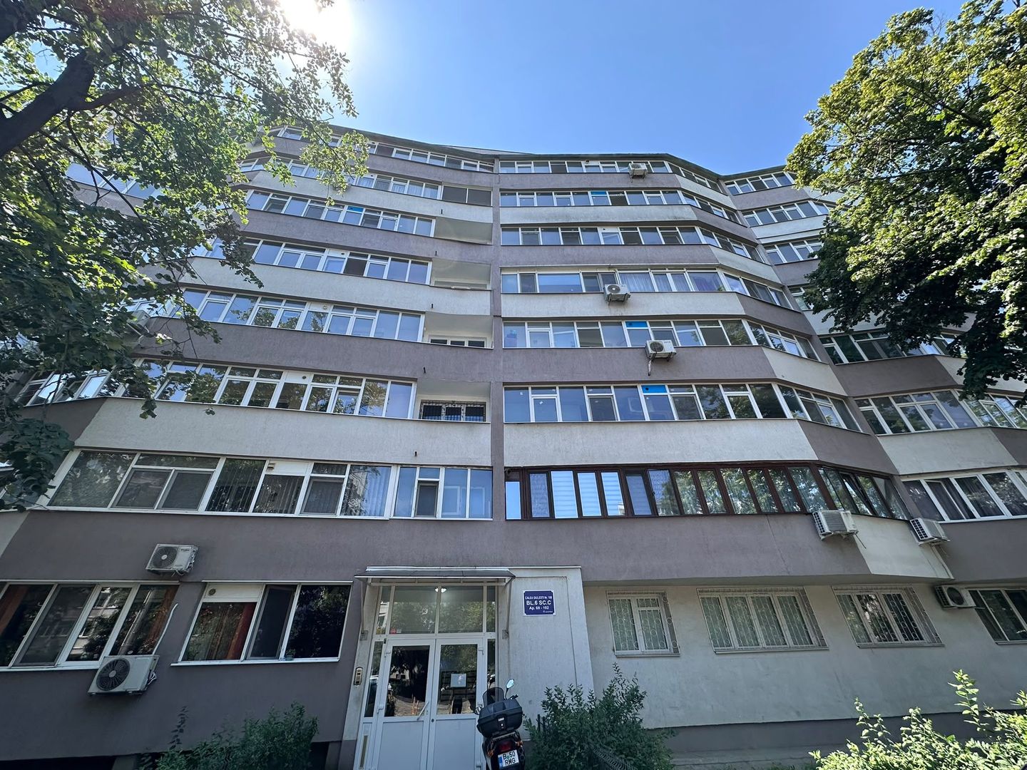 Apartament de vanzare 3 camere Giulesti/Crangasi/Bloc Reabilitat A269