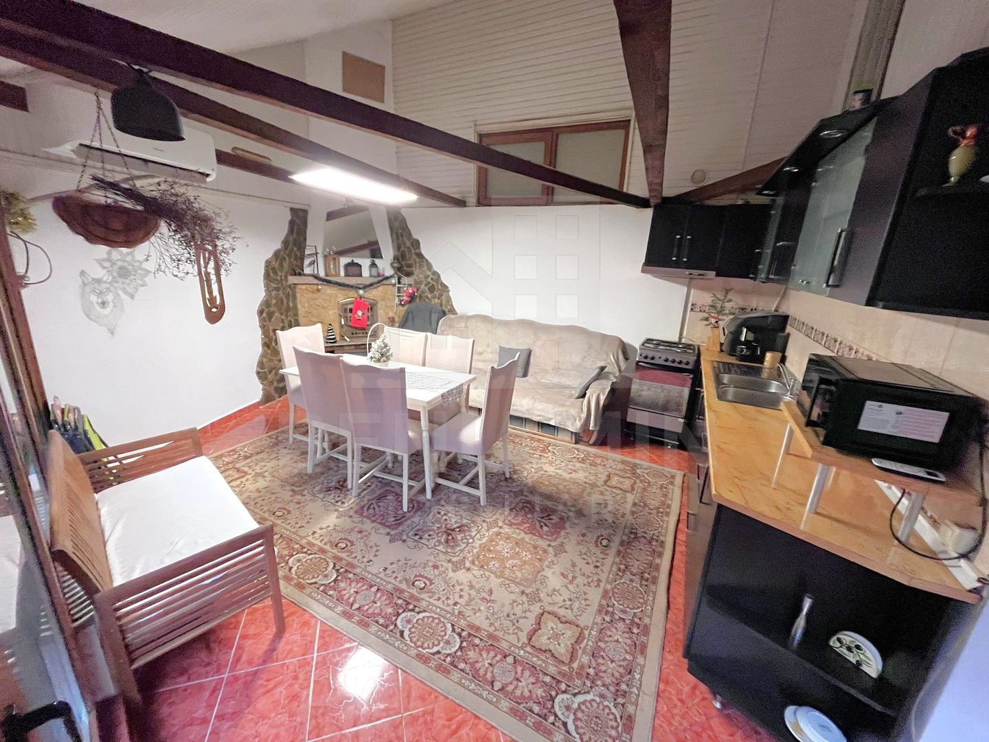 Casa de inchiriat Raului intersectie Campia Islaz -loc de parcare - imaginea 11