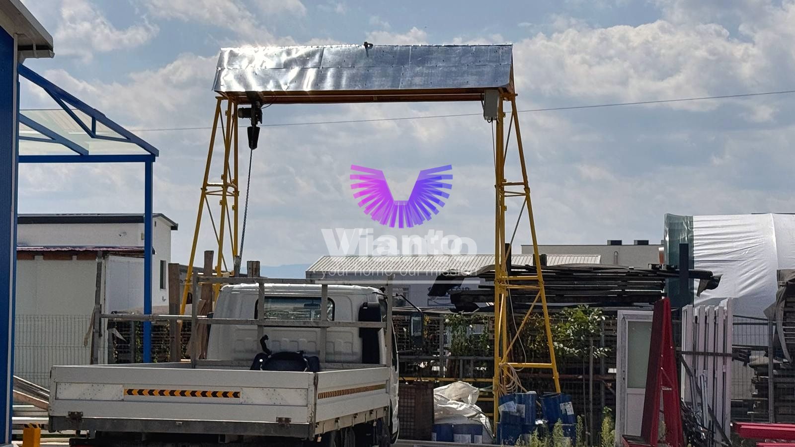 Hala industriala 600 mp si curte libera 700 mp, - Parcul Industrial Sura Mare