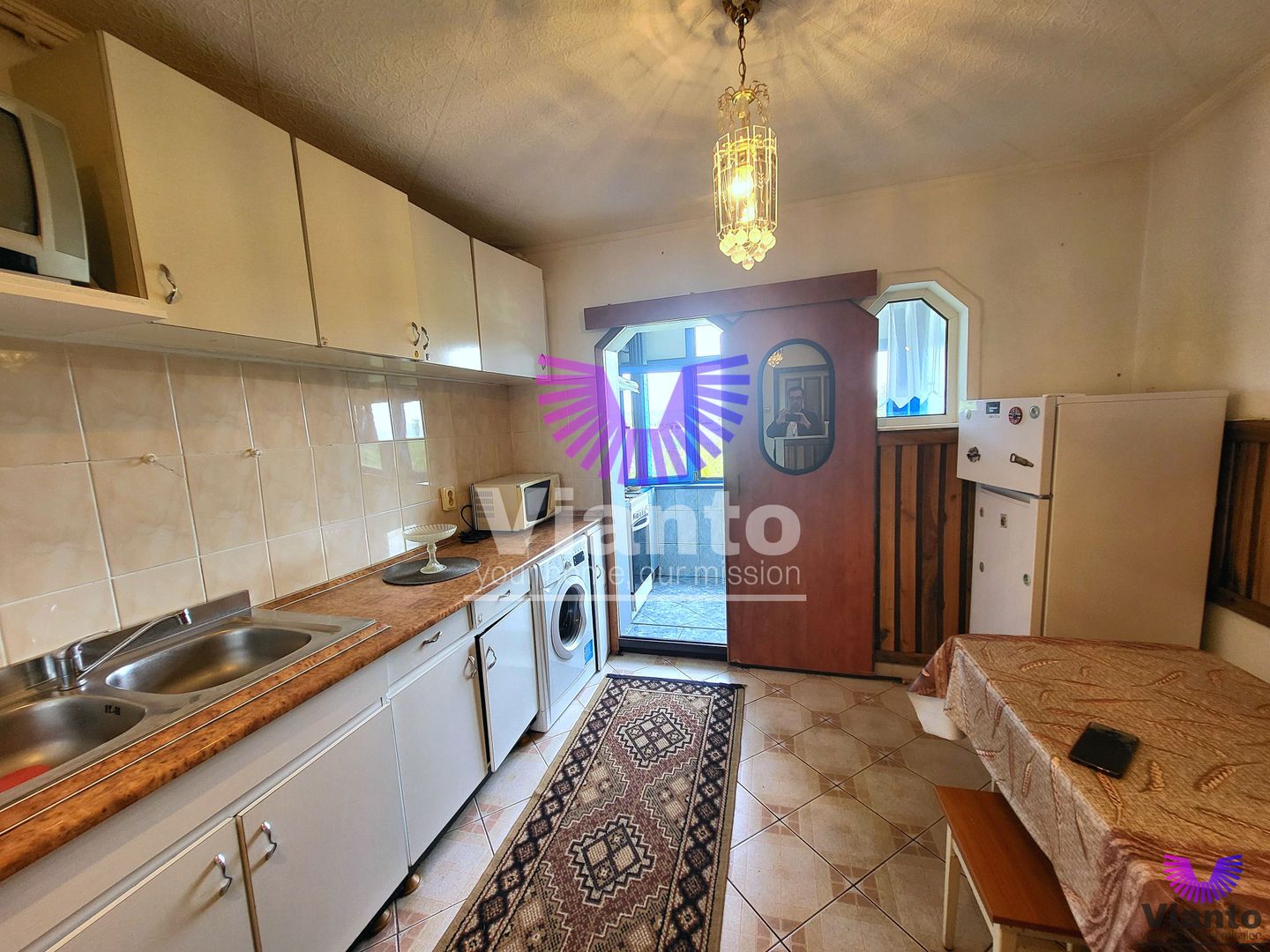 Apartament 2 camere decomandat | Balcon inchis | Vasile Aaron