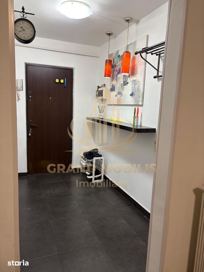 Apartament 3 camere, 2 locuri de parcare, mobilat si utilat