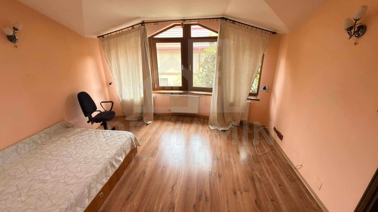 Vila eleganta in zona Ford– Confort si intimitate pe alee privata - imaginea 8