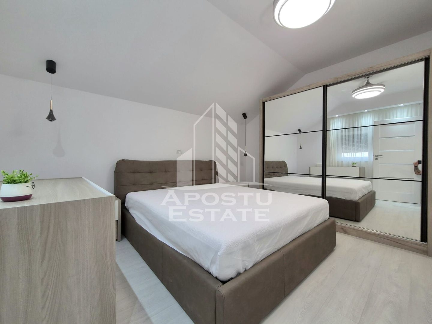 Apartament de lux 2 camere,zona Podgoria - imaginea 4