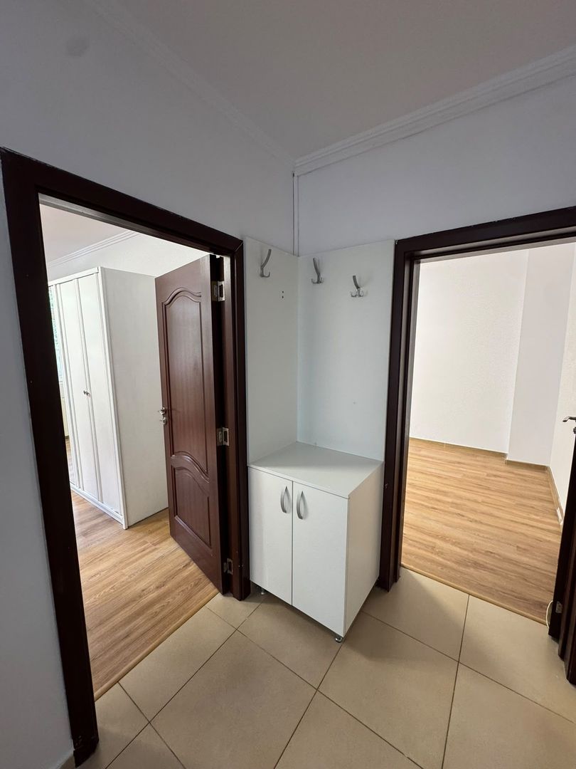 Vand Apartament 3 Camere Zona Fundeni - imaginea 14