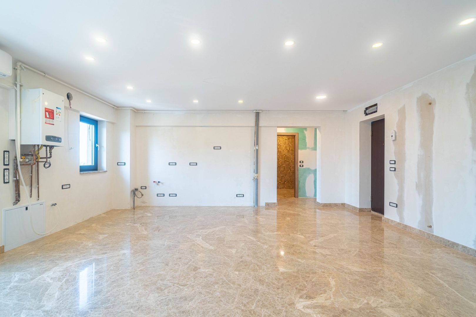 Imagine 3 - Apartament 2 camere complet renovat, lângă Kaufland și Lidl