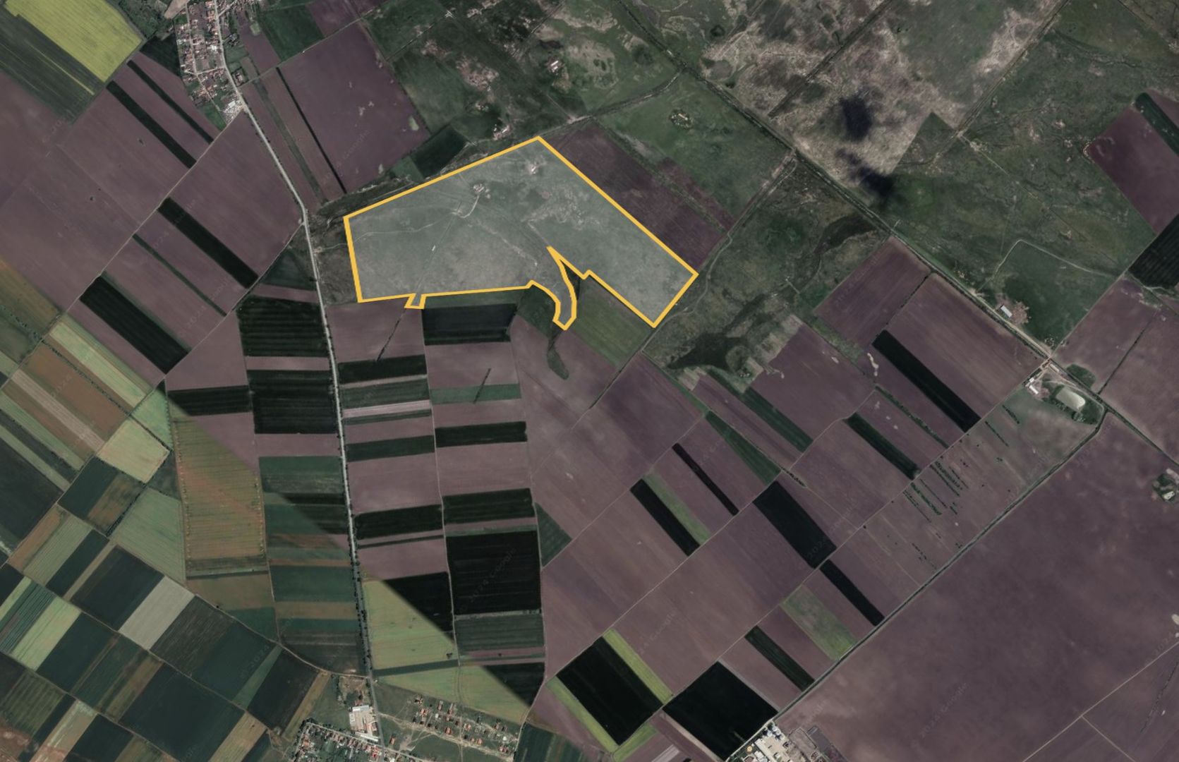 Imagine 2 - Teren 42 ha pentru parc fotovoltaic – Macea, Arad