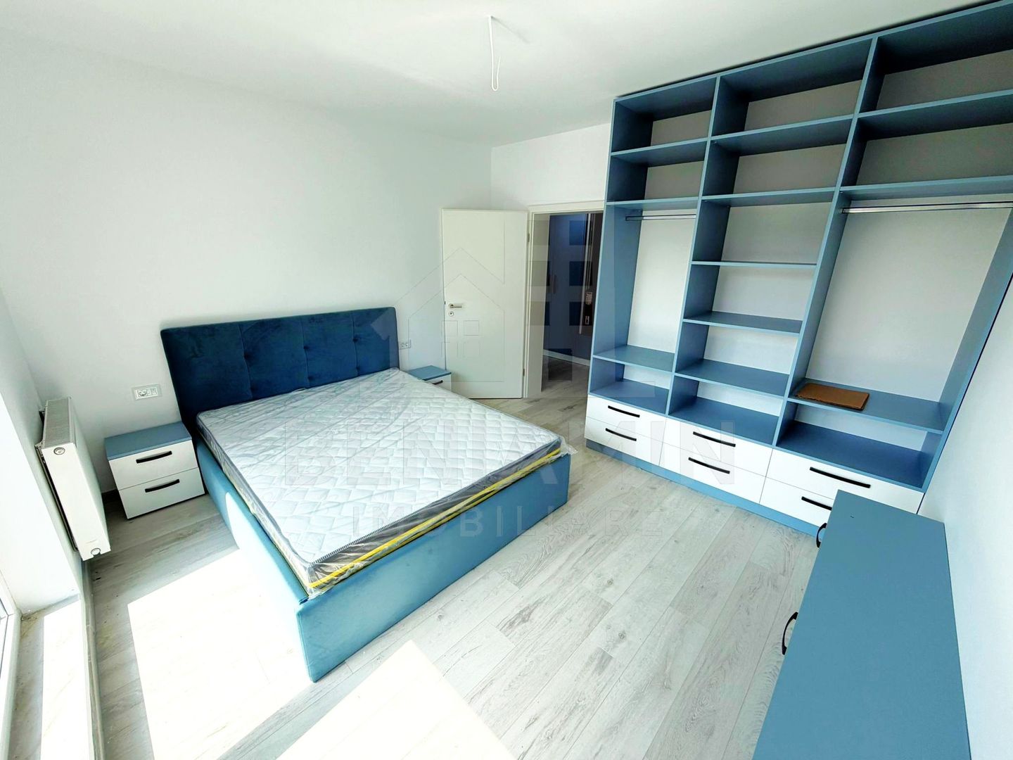 2 Camere-Coresi-Parcare subterana-55mp-Nelocuit-Mobilat-Utilat-Liber - imaginea 5