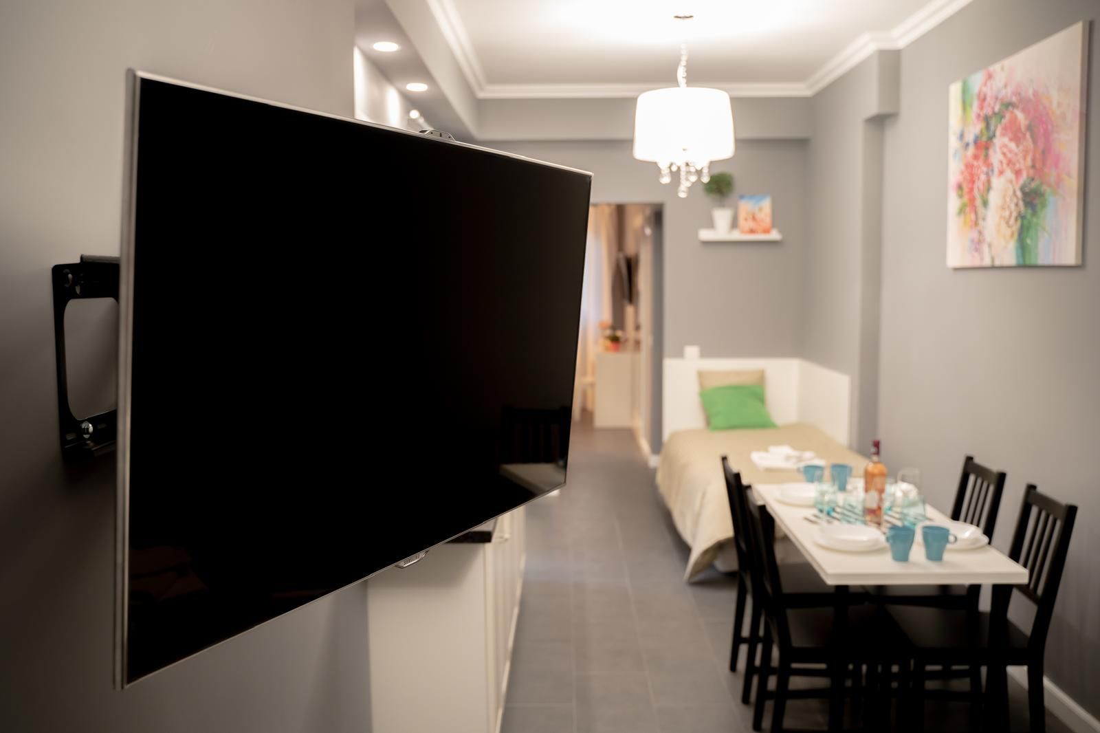 Universitate apartament 5 camere 220 mp de inchiriat - imaginea 22