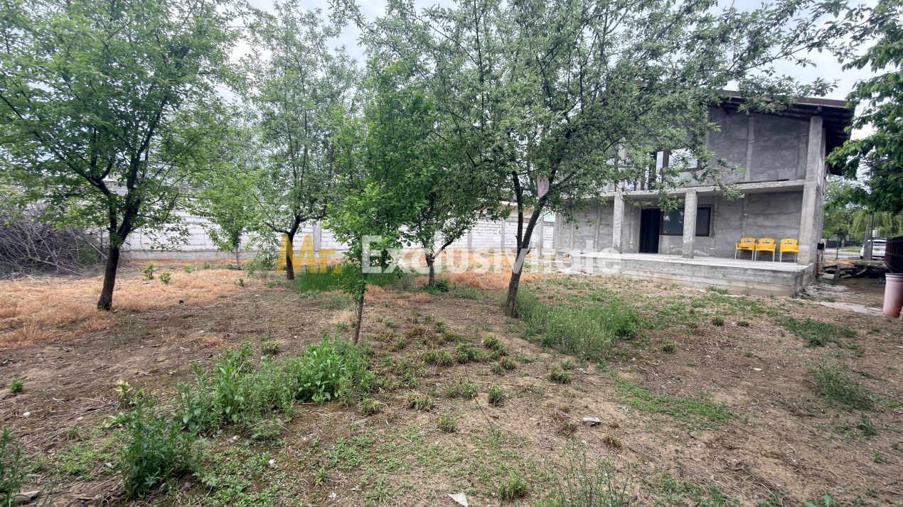 Casa sptioasa cu potential real in Maracineni la 5 pasi de Pitesti-Arges! - imaginea 4